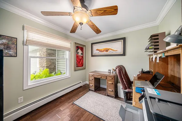 $899,900 | 329 Pamela Circle, Brooklyn, MI 49230