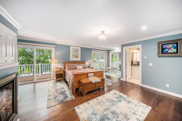 $899,900 | 329 Pamela Circle, Brooklyn, MI 49230