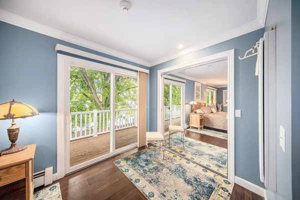 $899,900 | 329 Pamela Circle, Brooklyn, MI 49230