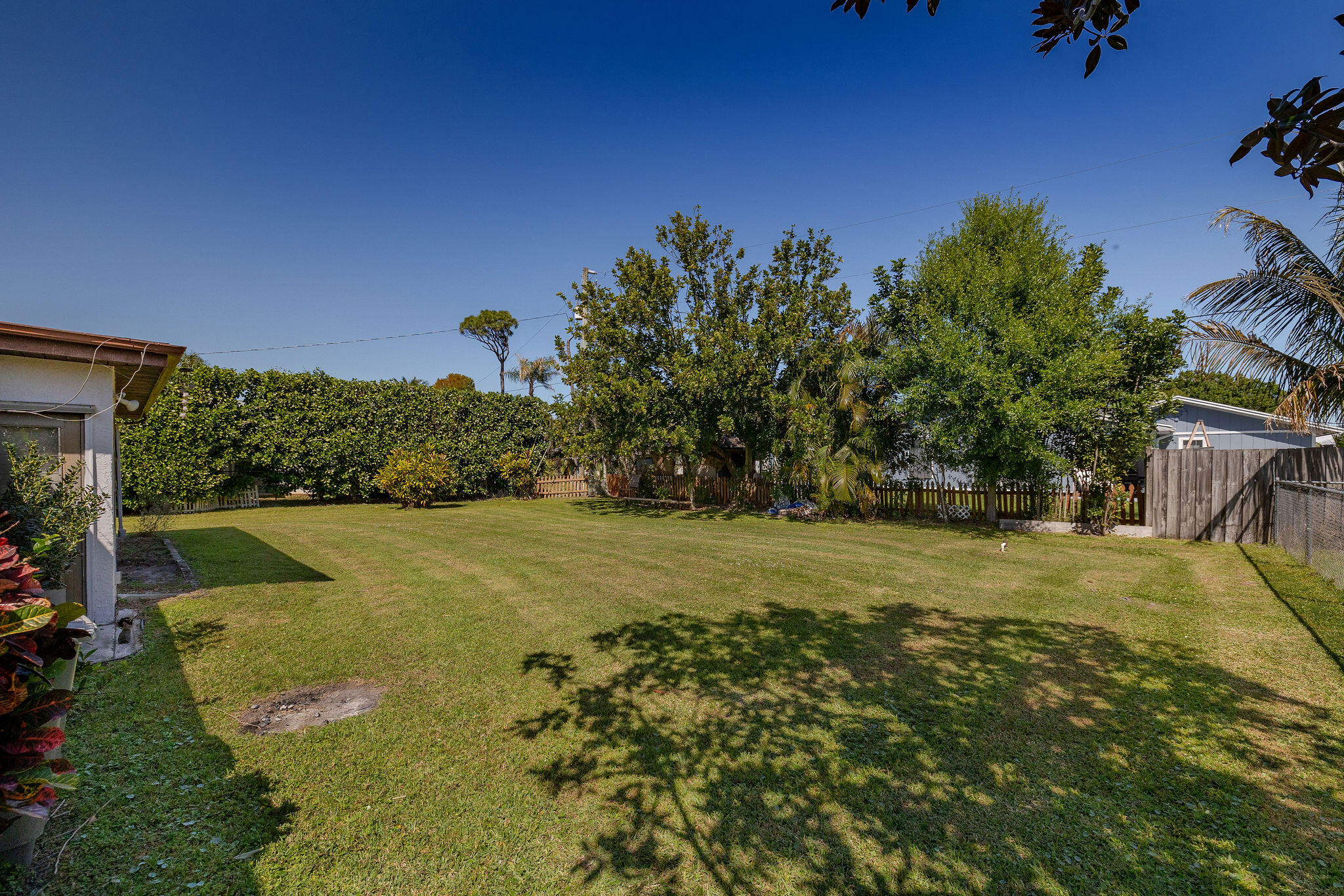 2443 Southeast Wishbone Road Port St. Lucie, FL 34952 - Photo 28 of 45 0Y1A1295
