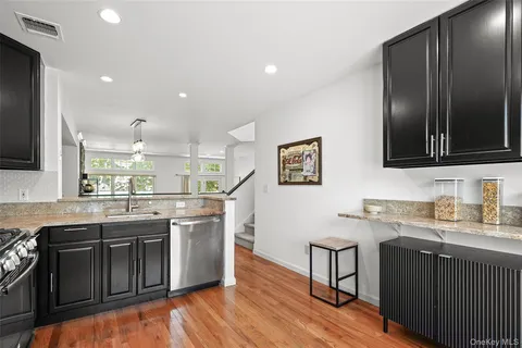 $815,000 | 23 Brookridge Court, Rye Brook, NY 10573