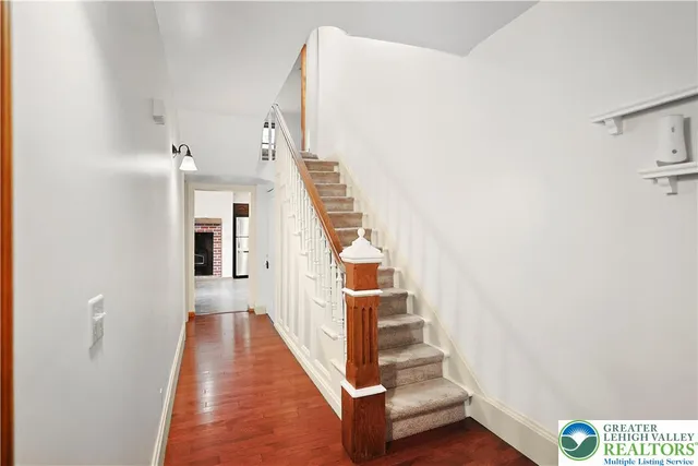 $299,900 | 337 West Main Street, Bath, PA 18014