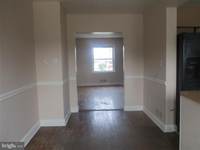 2235 Firethorn Road Baltimore, MD 21220 - Photo 6 of 25 Dining Room