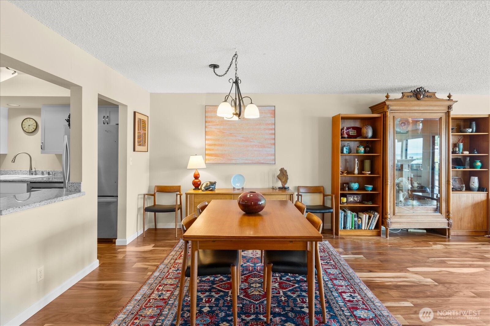 524 Maple Street, Unit 102 Edmonds, WA 98020 - Photo 12 of 33