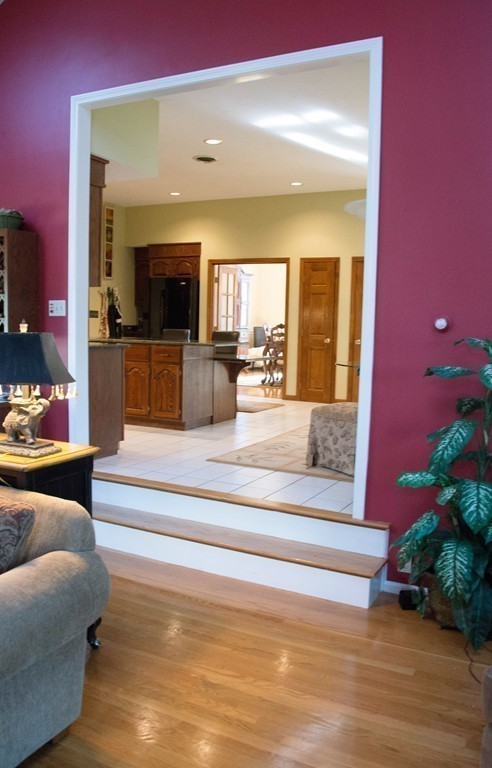 46 Barnard Road Marlborough, MA 01752 - Photo 12 of 25 Gallery Image 12
