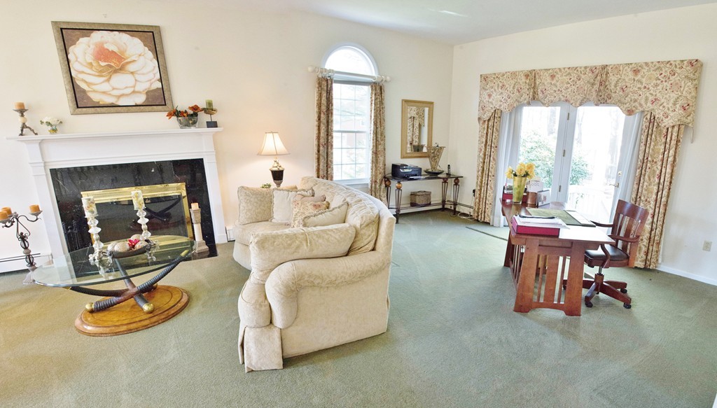 46 Barnard Road Marlborough, MA 01752 - Photo 13 of 25 Gallery Image 13