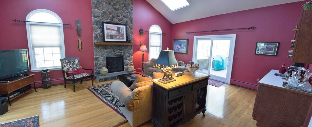 46 Barnard Road Marlborough, MA 01752 - Photo 10 of 25 Gallery Image 10