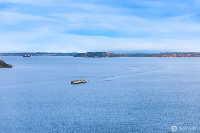 $3,900 | 121 Stewart Street, Unit 3208, Seattle, WA 98101