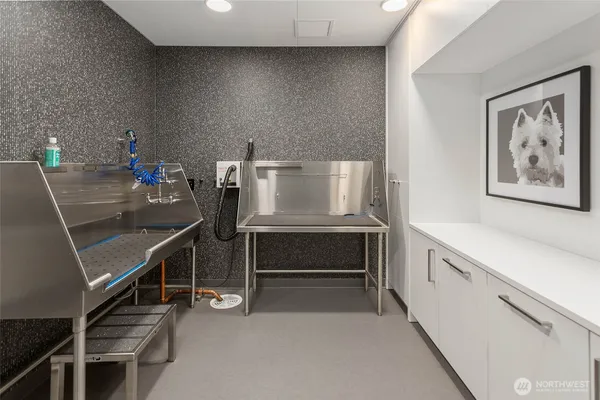 $3,600 | 121 Stewart Street, Unit 3208, Seattle, WA 98101