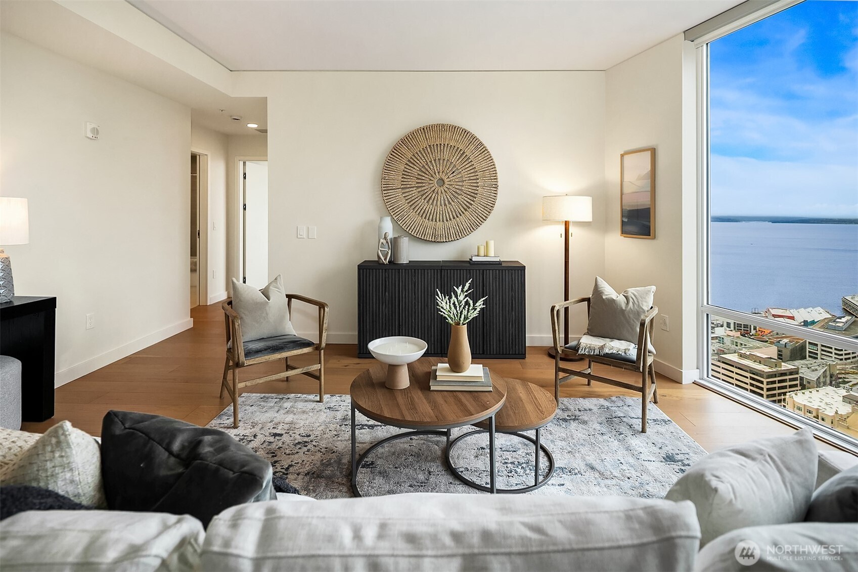 121 Stewart Street, Unit 3208 Seattle, WA 98101 - Photo 3 of 20