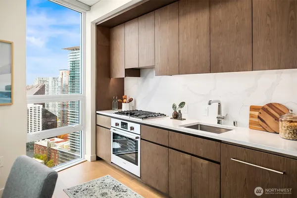 $3,600 | 121 Stewart Street, Unit 3208, Seattle, WA 98101