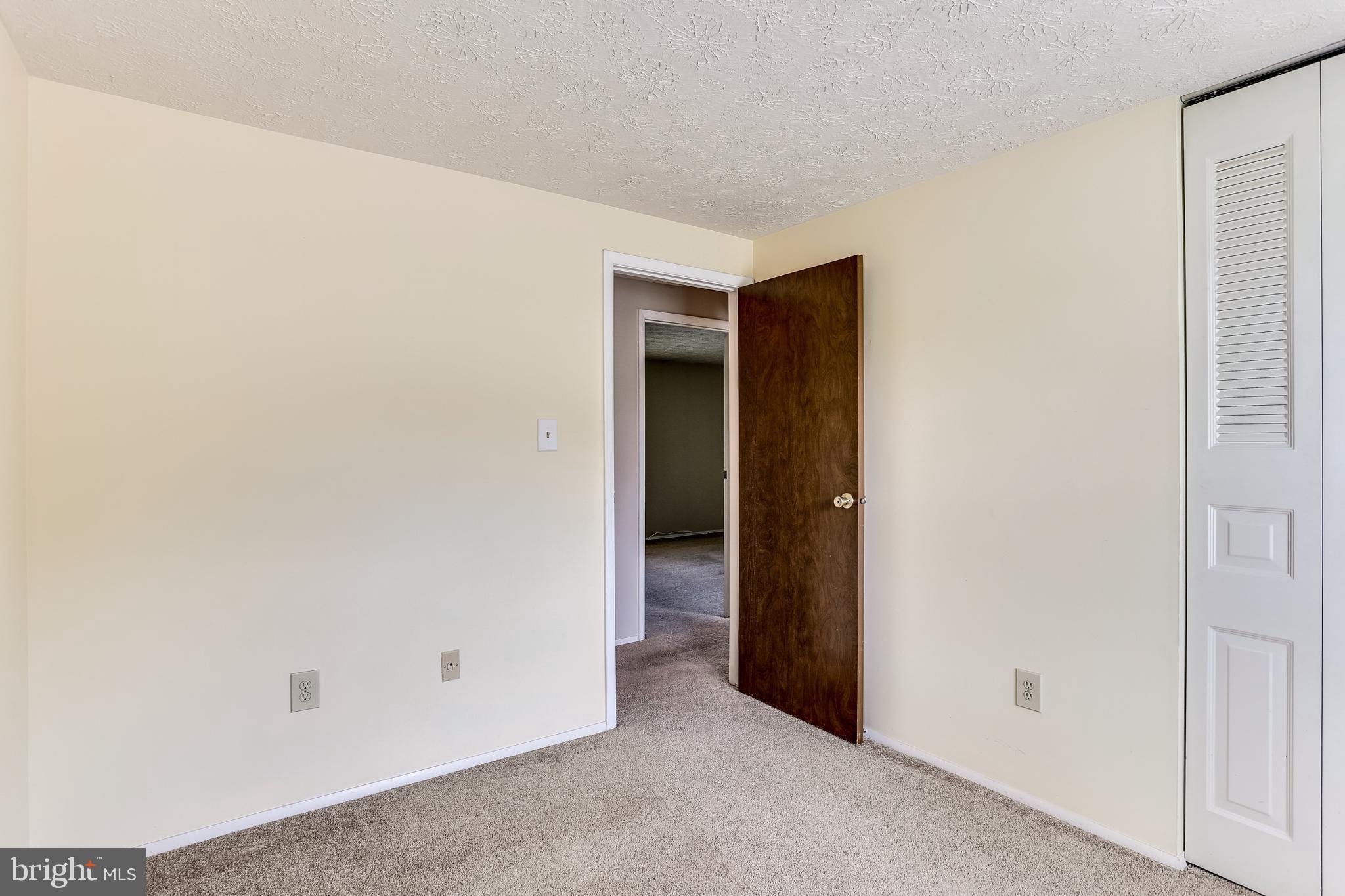917 Merridale Boulevard Mount Airy, MD 21771 - Photo 17 of 37