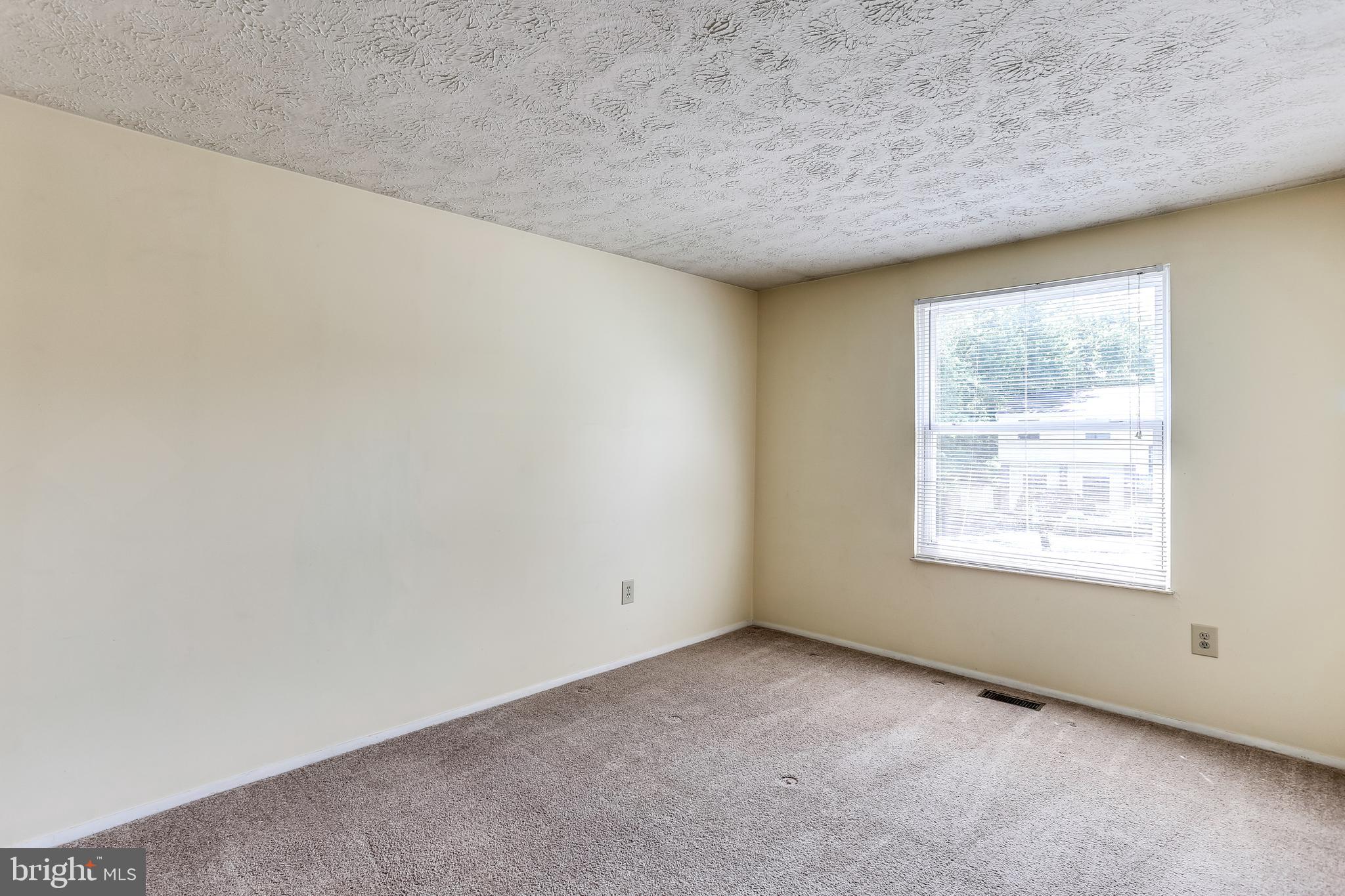 917 Merridale Boulevard Mount Airy, MD 21771 - Photo 18 of 37