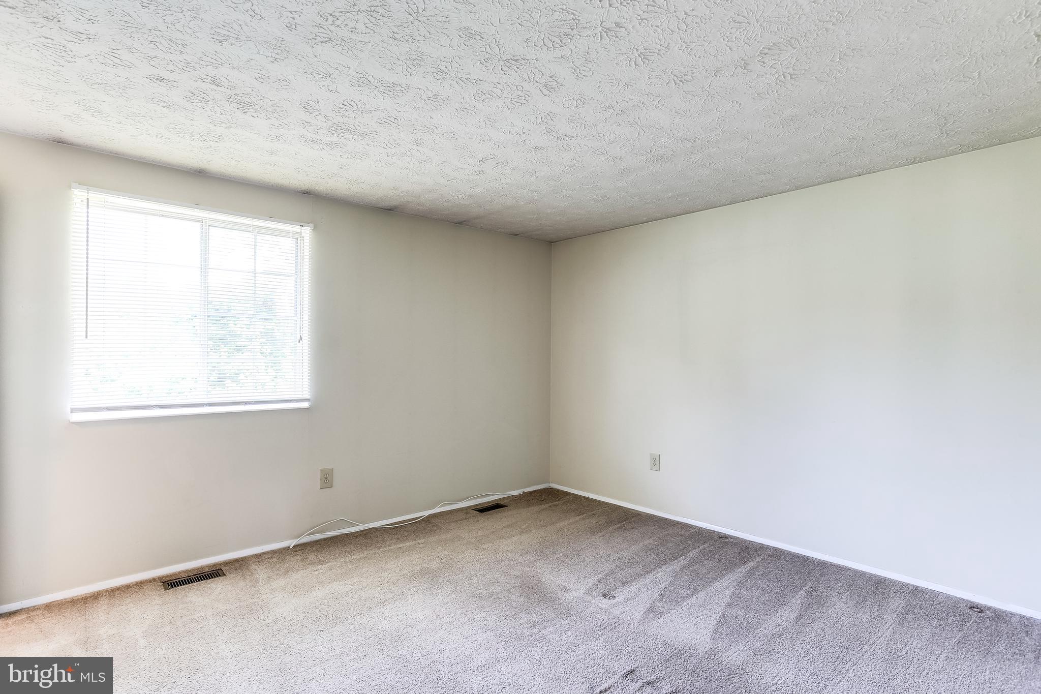 917 Merridale Boulevard Mount Airy, MD 21771 - Photo 21 of 37