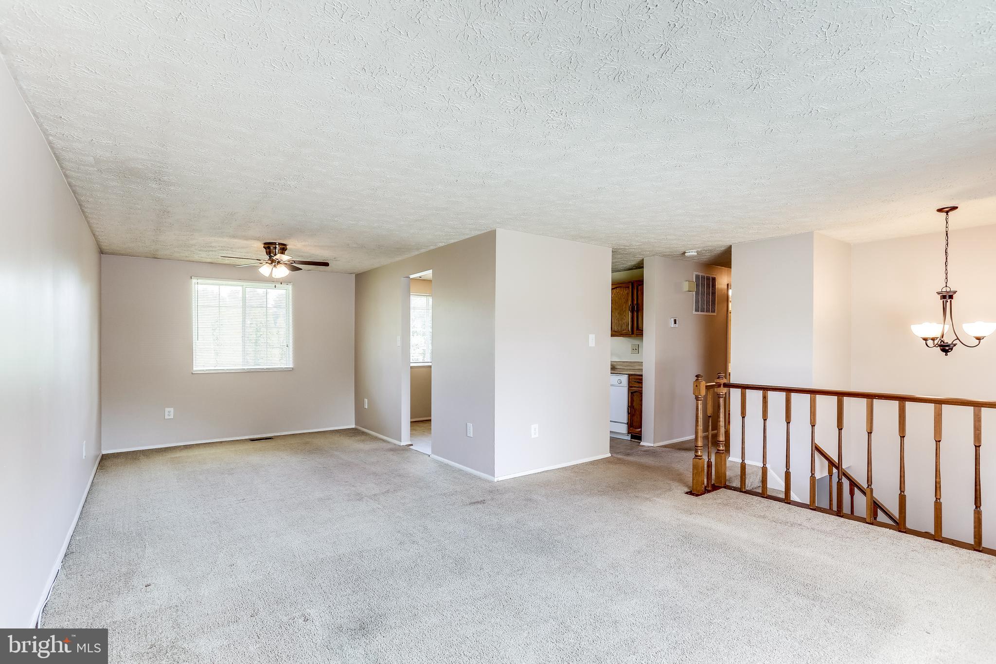 917 Merridale Boulevard Mount Airy, MD 21771 - Photo 5 of 37