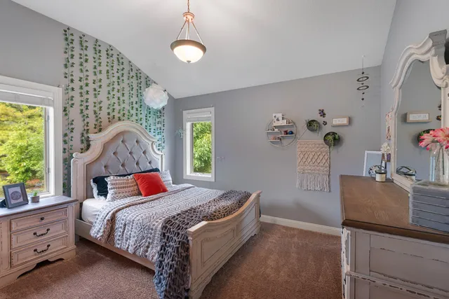 $715,900 | 1526 Pine Cone Trail, Port Washington, WI 53074