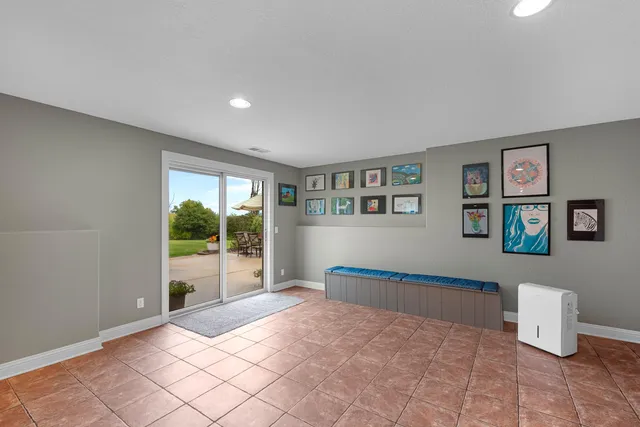 $715,900 | 1526 Pine Cone Trail, Port Washington, WI 53074