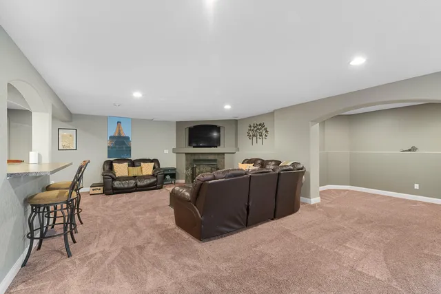 $715,900 | 1526 Pine Cone Trail, Port Washington, WI 53074