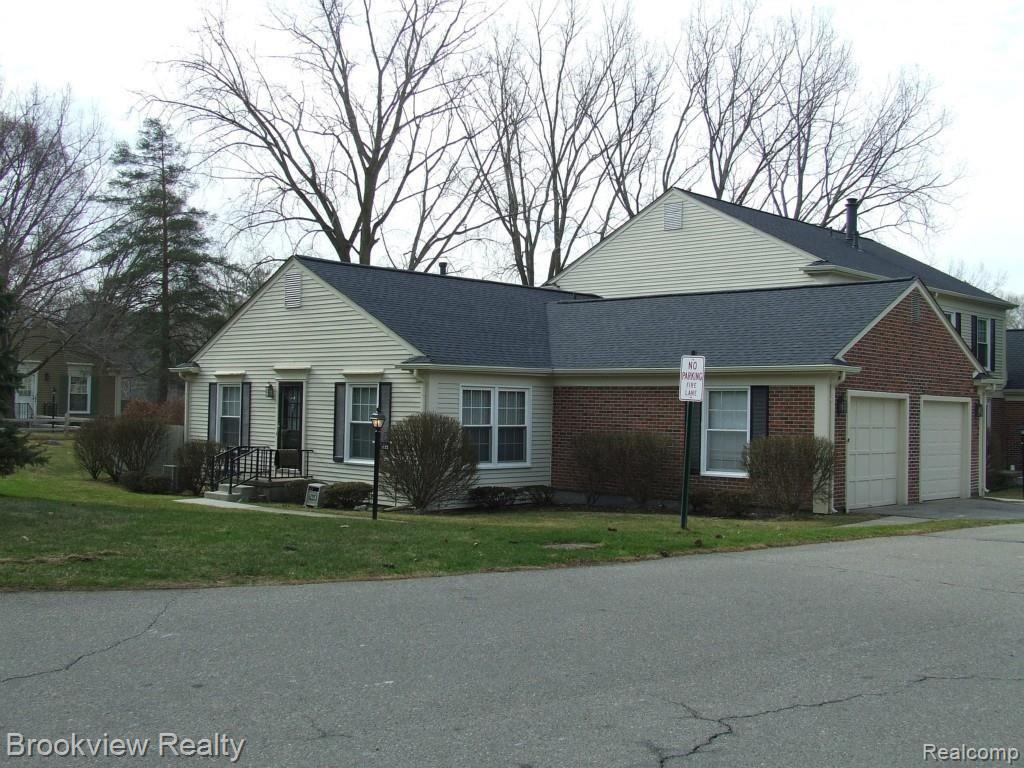1135 Pine Ridge Court, Unit 148L Rochester, MI 48306 - Photo 2 of 9 1135 Pine Ridge Court K.C