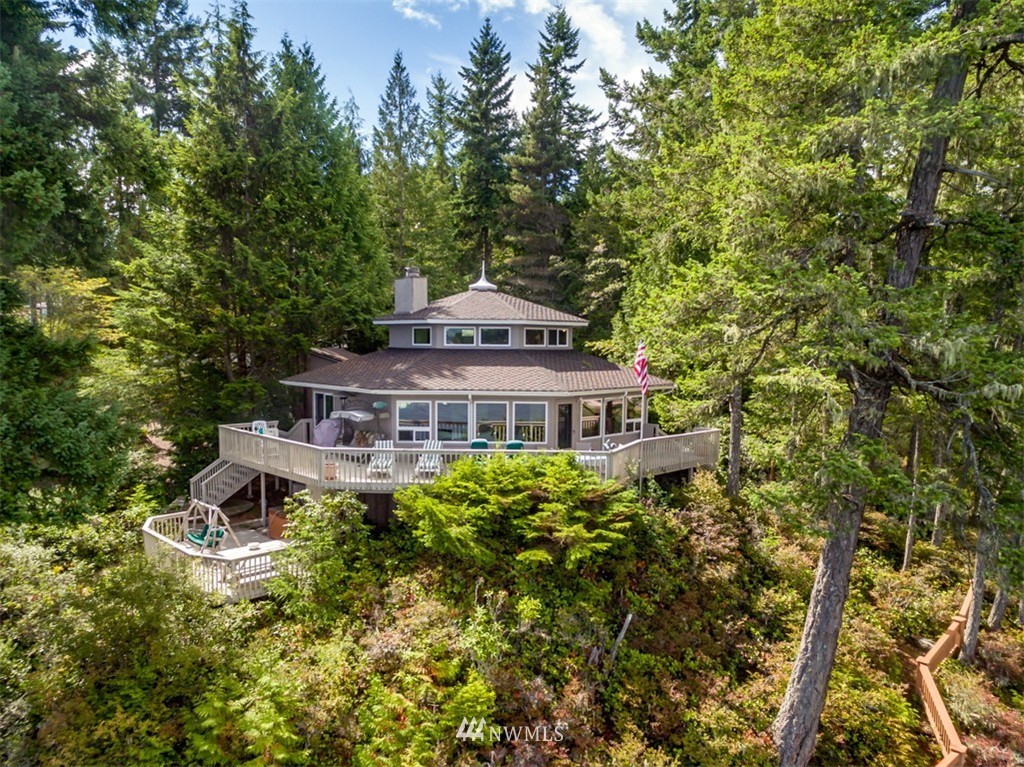 900 Rhododendron Lane Brinnon, WA 98320 - Photo 2 of 25 Gallery Image 2