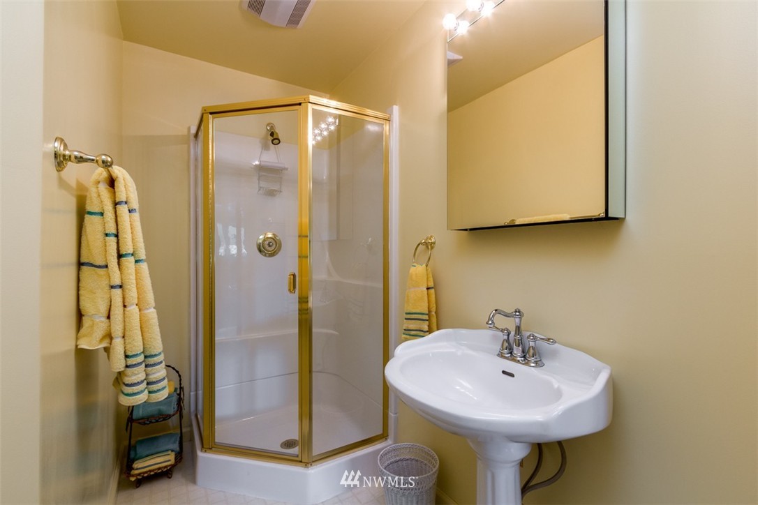 900 Rhododendron Lane Brinnon, WA 98320 - Photo 19 of 25 Gallery Image 19