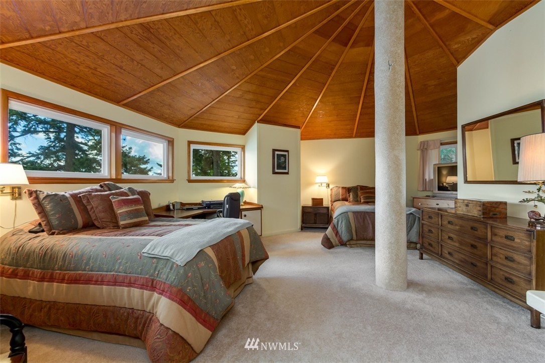 900 Rhododendron Lane Brinnon, WA 98320 - Photo 20 of 25 Gallery Image 20