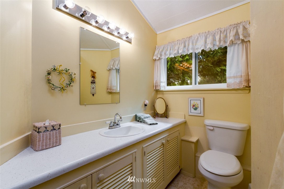 900 Rhododendron Lane Brinnon, WA 98320 - Photo 21 of 25 Gallery Image 21