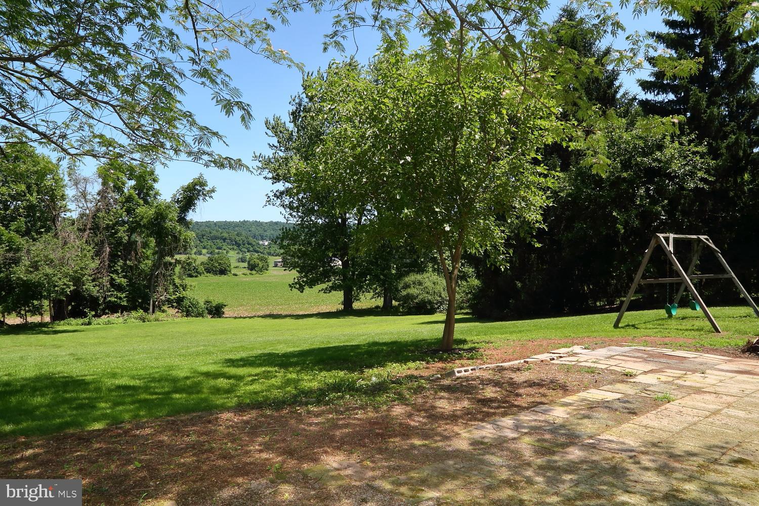 389 Cameron Road Etters, PA 17319 - Photo 15 of 16 Gallery Image 15