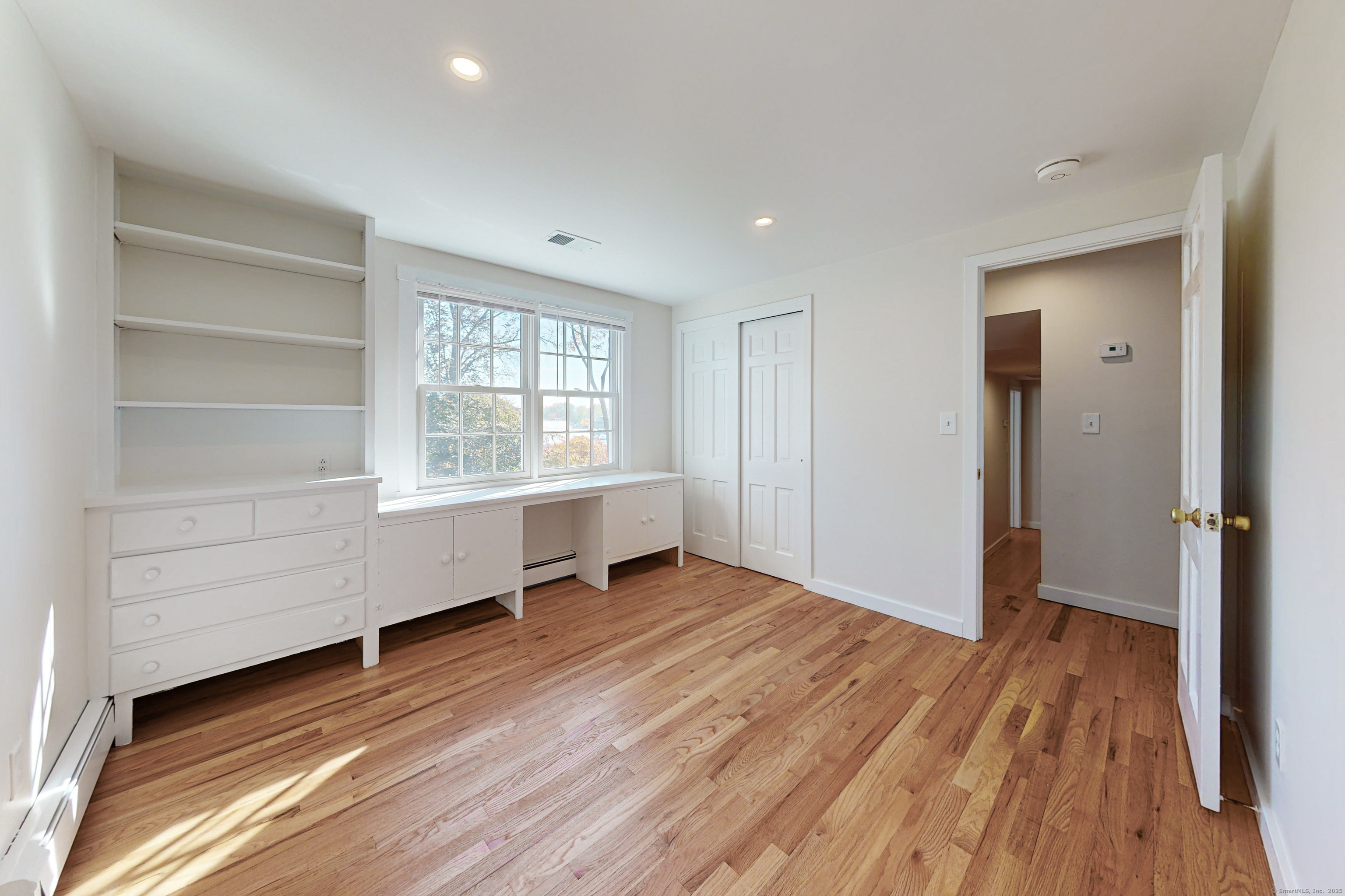 88 5 Mile River Road Darien, CT 06820 - Photo 28 of 39