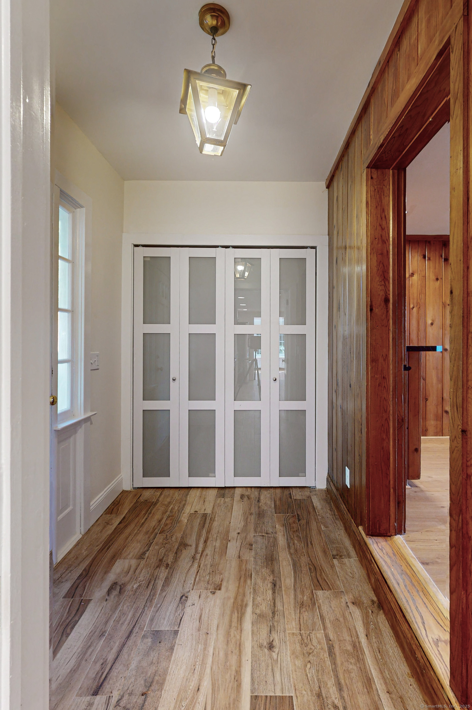 88 5 Mile River Road Darien, CT 06820 - Photo 8 of 39