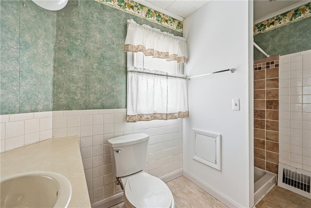 29 East Ridge Avenue Sharpsville, PA 16150 - Photo 16 of 26