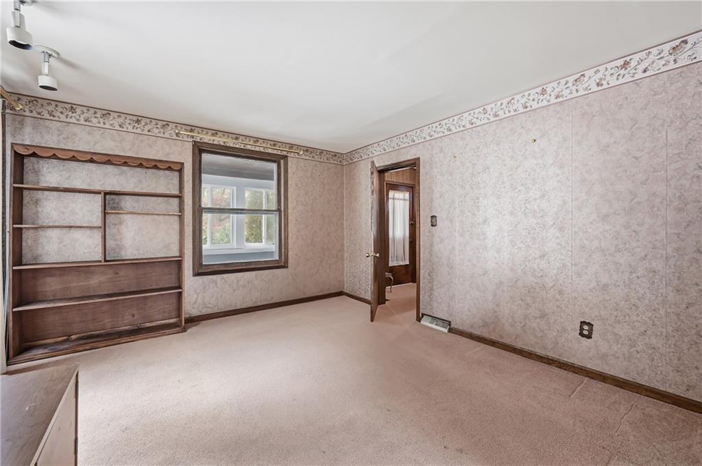 29 East Ridge Avenue Sharpsville, PA 16150 - Photo 7 of 26