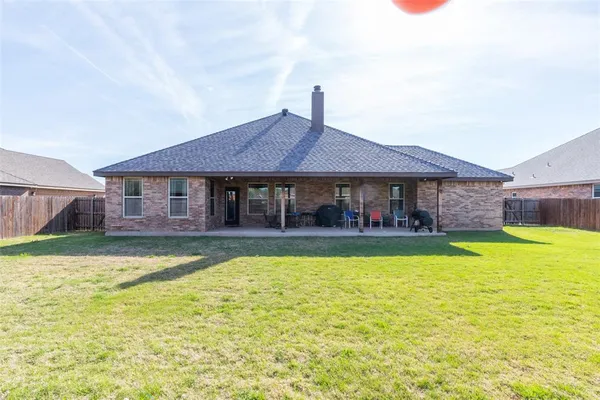 $427,500 | 6418 Milestone Drive, Abilene, TX 79606