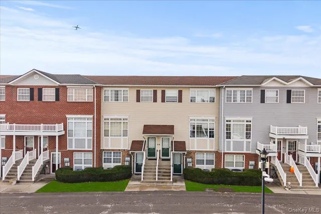 $569,000 | 169 Surf Drive, Unit 109 | Harding Park