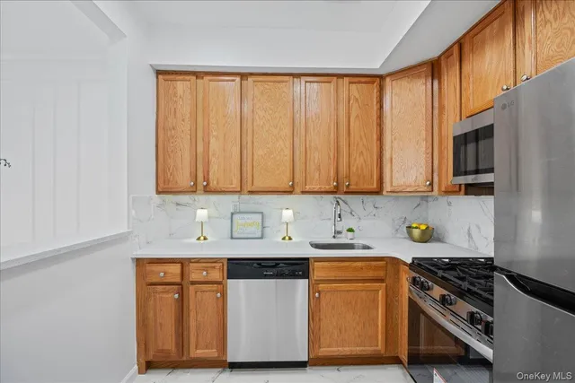 $569,000 | 169 Surf Drive, Unit 109 | Harding Park