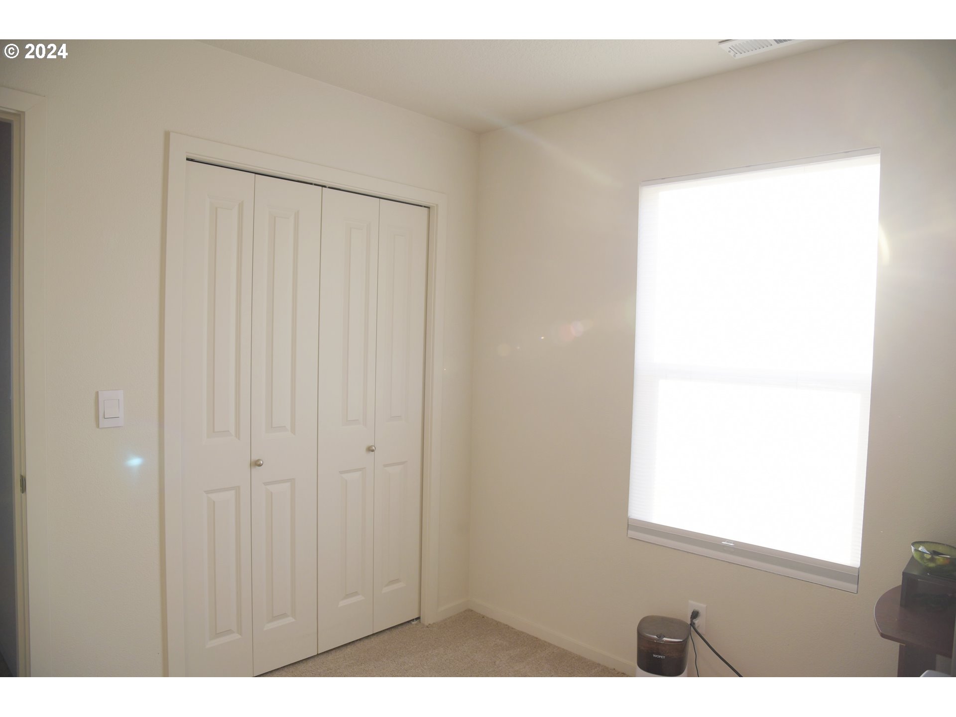 2991 W Street Springfield, OR 97477 - Photo 24 of 43 a view of an empty room with a window