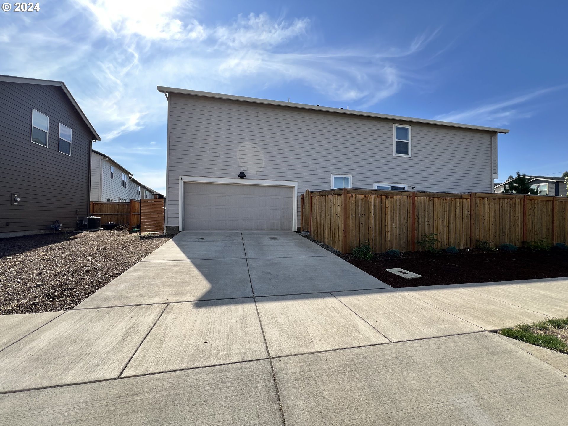 2991 W Street Springfield, OR 97477 - Photo 42 of 43 a view of outdoor space and yard