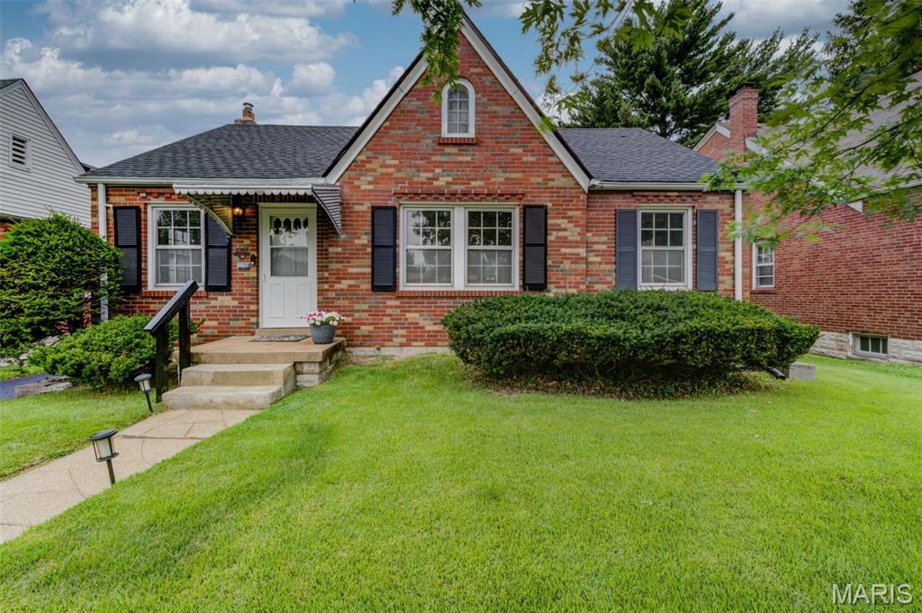 2307 Brown Road Overland, MO 63114 - Photo 1 of 48 Gallery Image 1