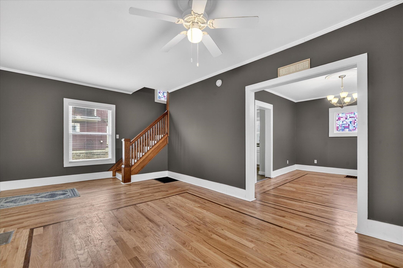 406 Garfield Street Jackson, MI 49203 - Photo 7 of 30