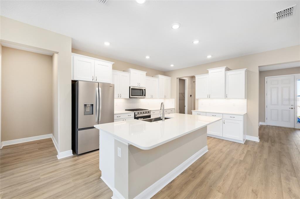 10020 Southwest 106th Circle Ocala, FL 34481 - Photo 19 of 40