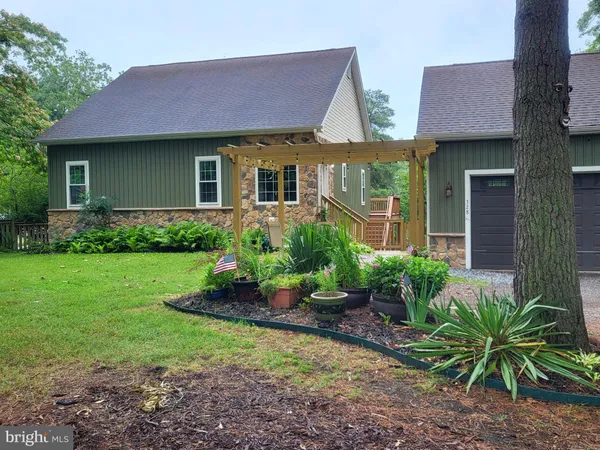 $875,000 | 328 Oakdale Road, Pasadena, MD 21122