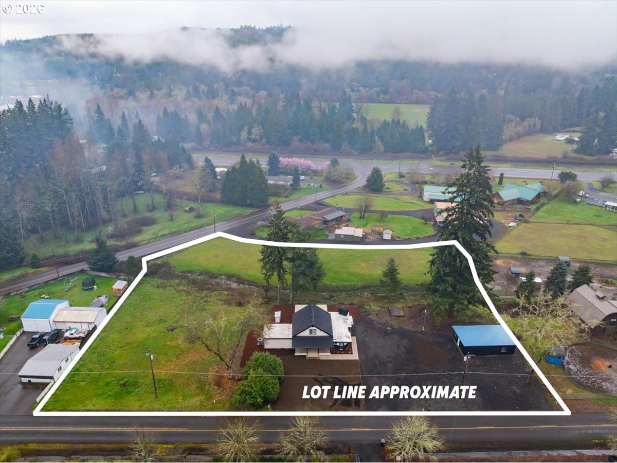 28411 Liberty Road Sweet Home, OR 97386 - Photo 16 of 48