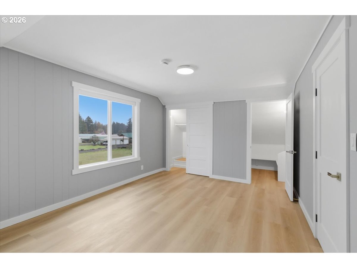 28411 Liberty Road Sweet Home, OR 97386 - Photo 46 of 48 a view of an empty room with a window