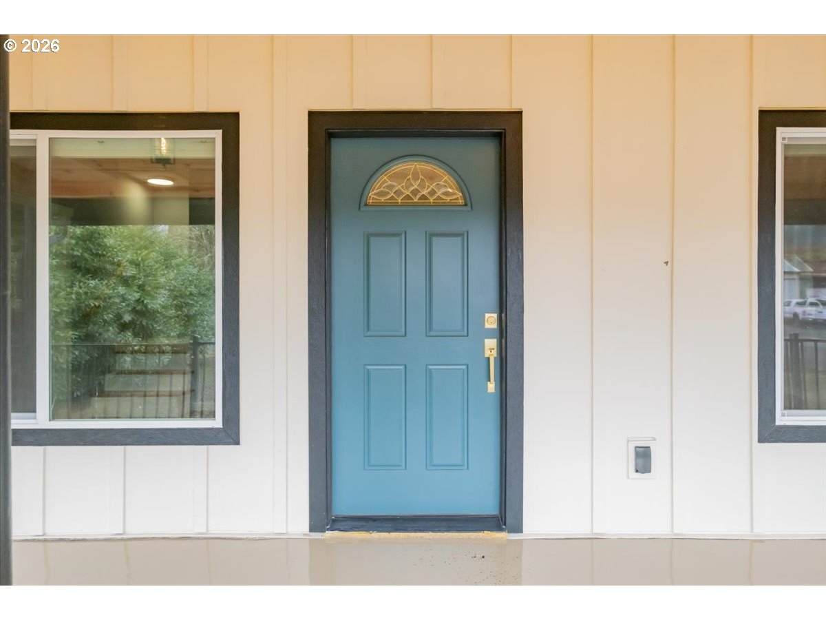 28411 Liberty Road Sweet Home, OR 97386 - Photo 10 of 48