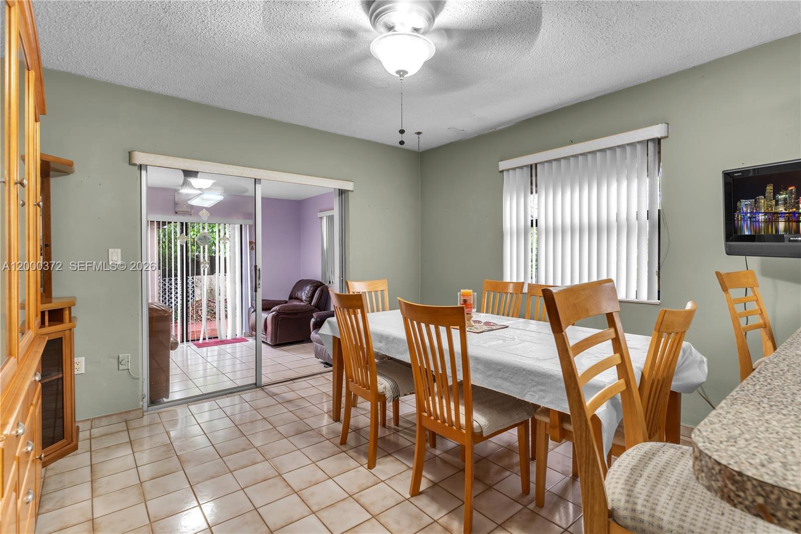 6770 Southwest 15th Street Miami, FL 33144 - Photo 7 of 36