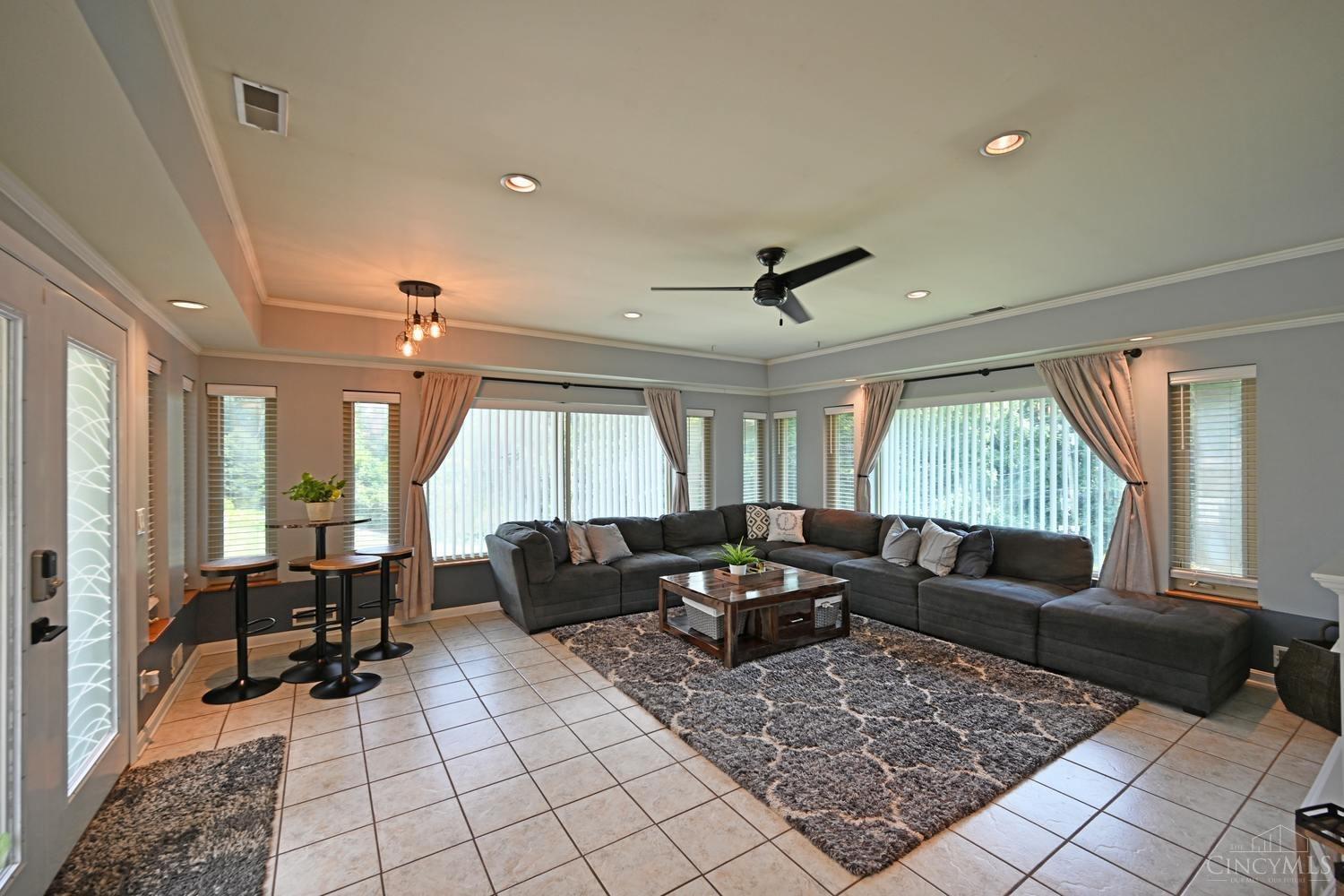 2439 Hunt Road Reading, OH 45215 - Photo 17 of 50 Gallery Image 17