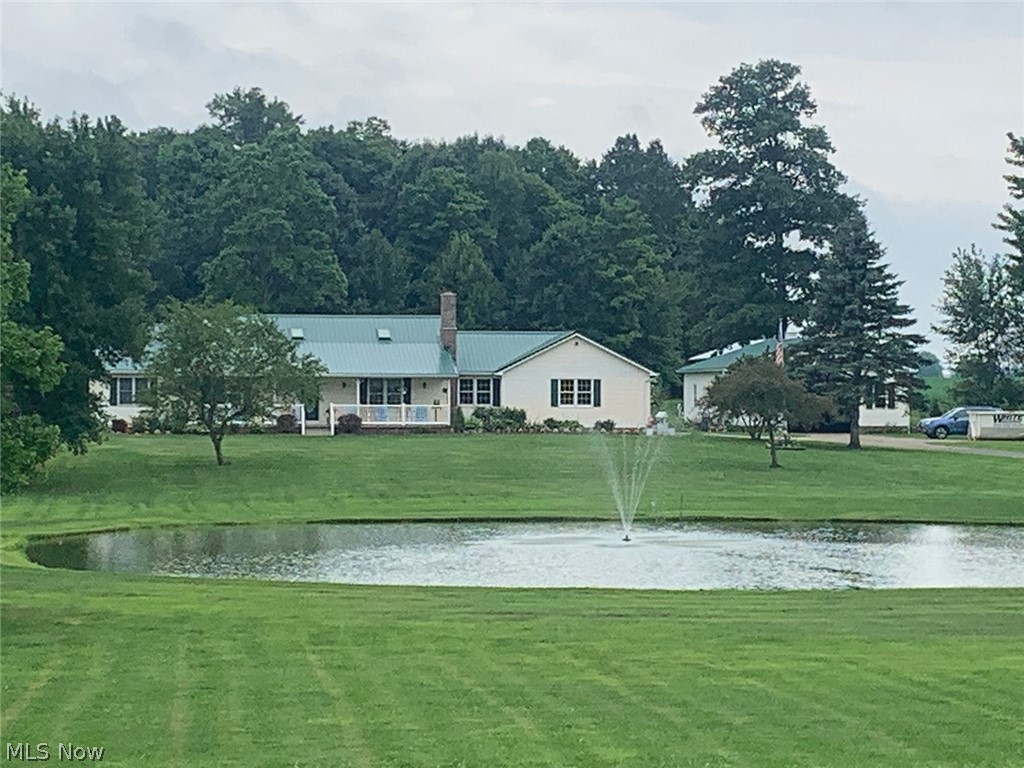 23555 Buck Road Alliance, OH 44601 - Photo 2 of 14