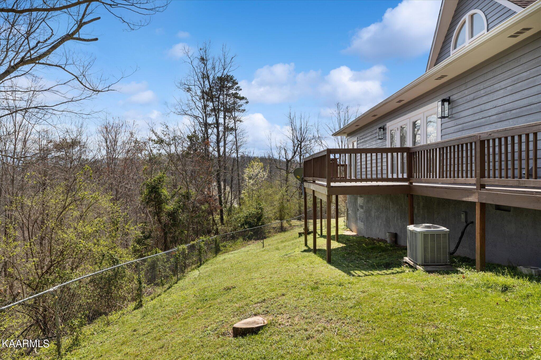 1044 Shadow Ridge Drive Sevierville, TN 37862 - Photo 7 of 38 15-IMG_6565