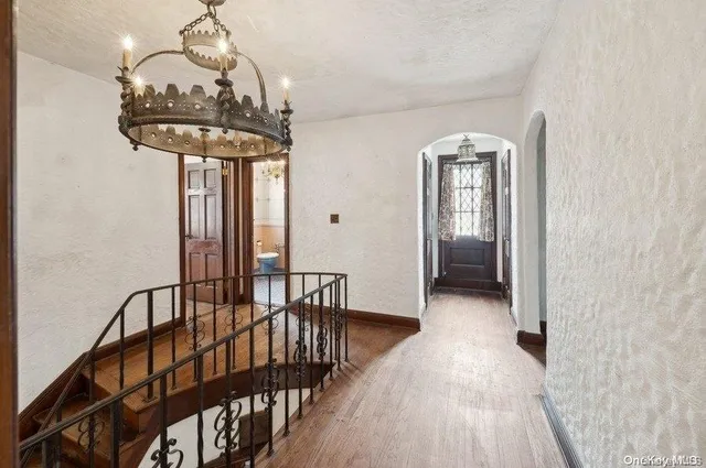 $1,420,000 | 29-37 168th Street | Murray Hill - Flushing