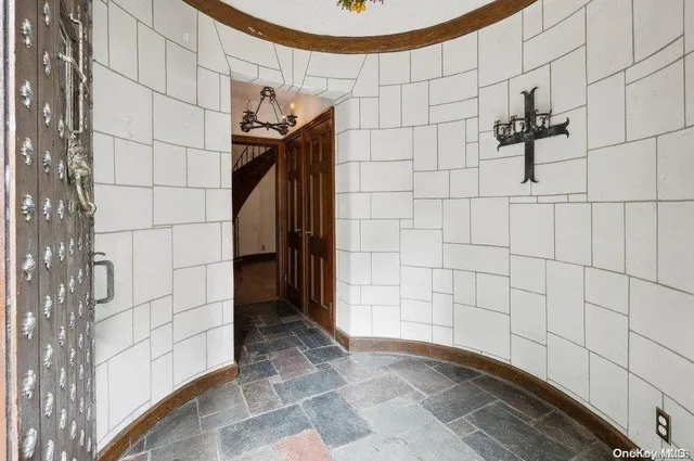 $1,420,000 | 29-37 168th Street | Murray Hill - Flushing